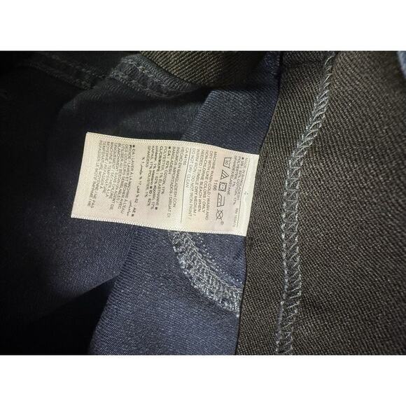 Old Navy Super Skinny Jeans Mid Rise, Slimming Effect, Waistband, Size 4 NWT - Picture 11 of 11